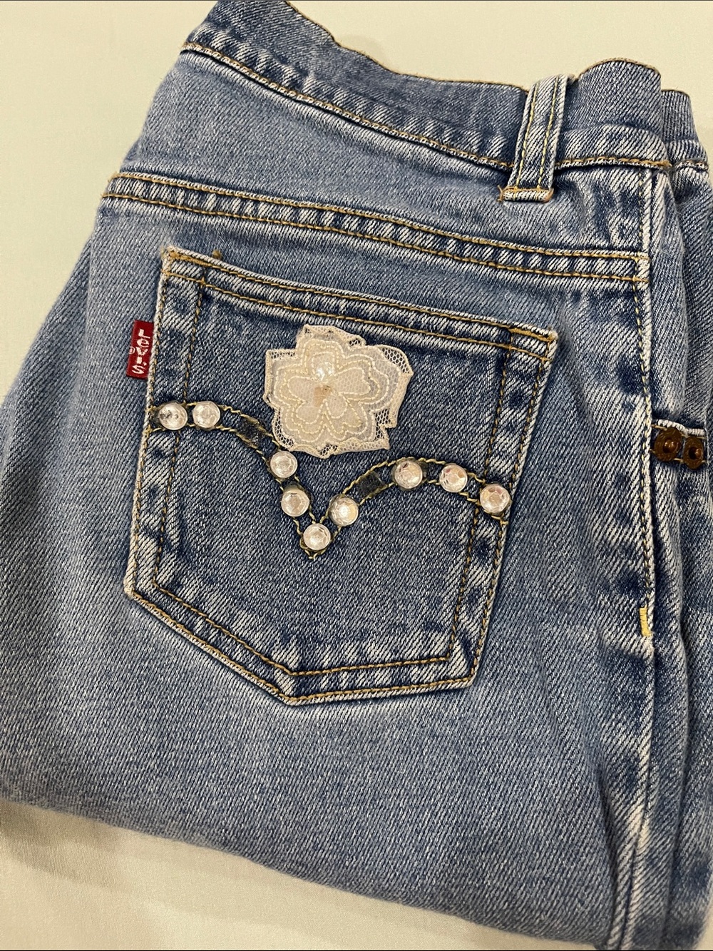 Levi's Light Blue Wash Girls' Jeans with Crystal Pocket Trim
